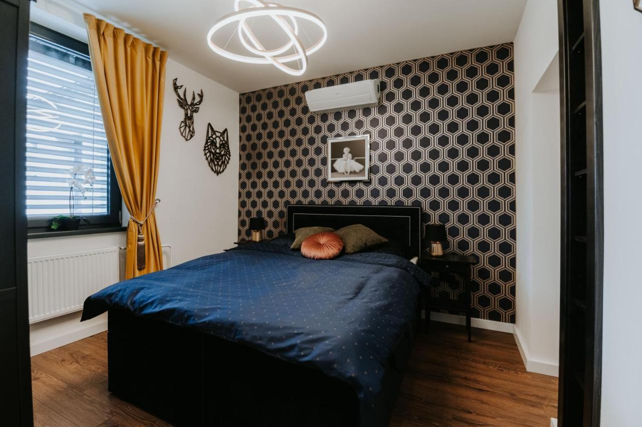 Apartmany Evia Clinic Levice Exterior foto
